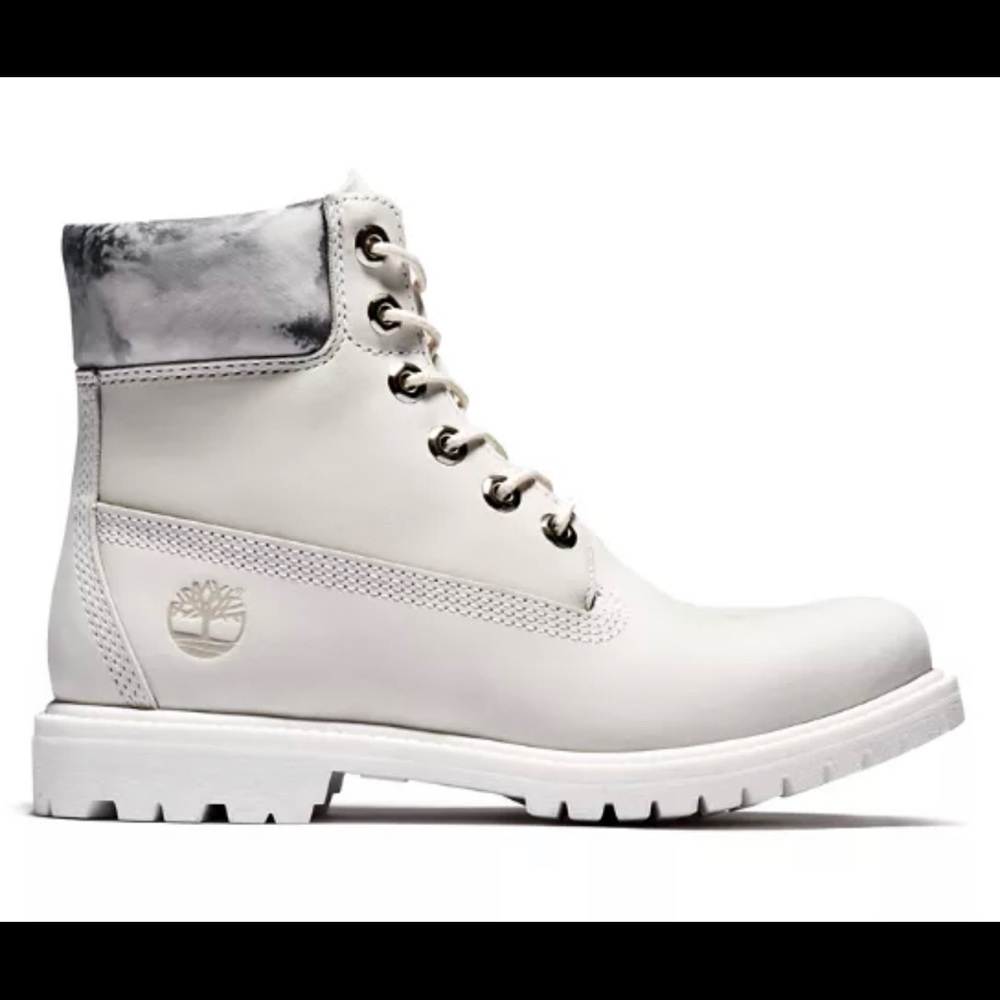 COPY - White Hiker Boots Timberlands